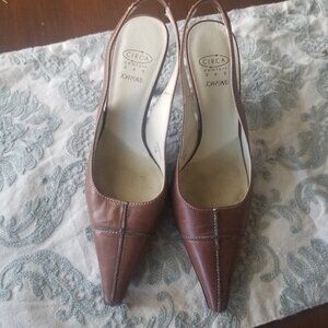 Joan & David Slingback Low Heel Shoes Sz 5.5